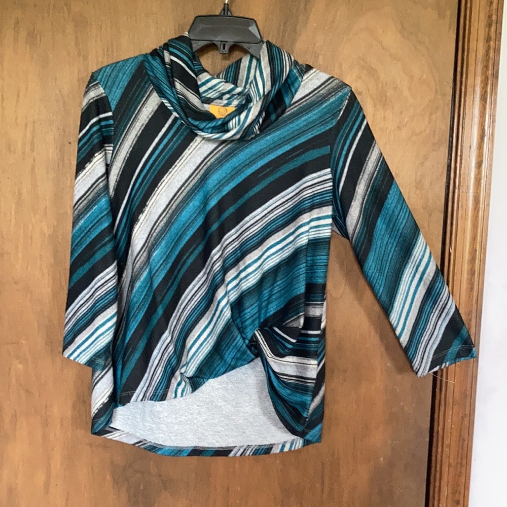 Ruby Rd striped top abstract stripes print pullover top casual office PS